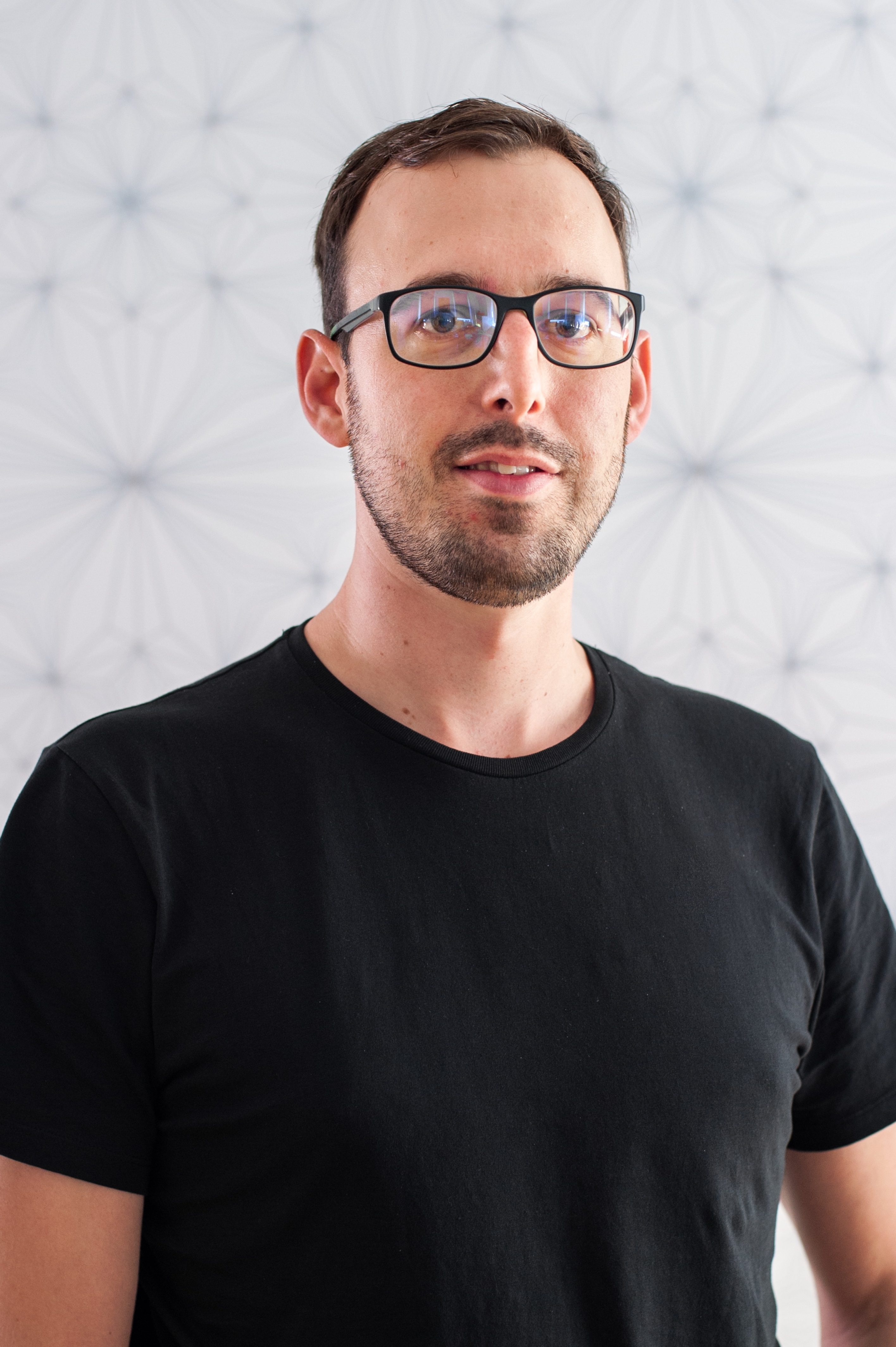 Portrait Micha Binder - X-Net